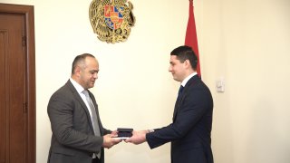 ՀՀ քննչական կոմիտեի մի շարք աշխատակիցներ պարգևատրվել են Քննչական կոմիտեի 10-ամյա հոբելյանի կապակցությամբ